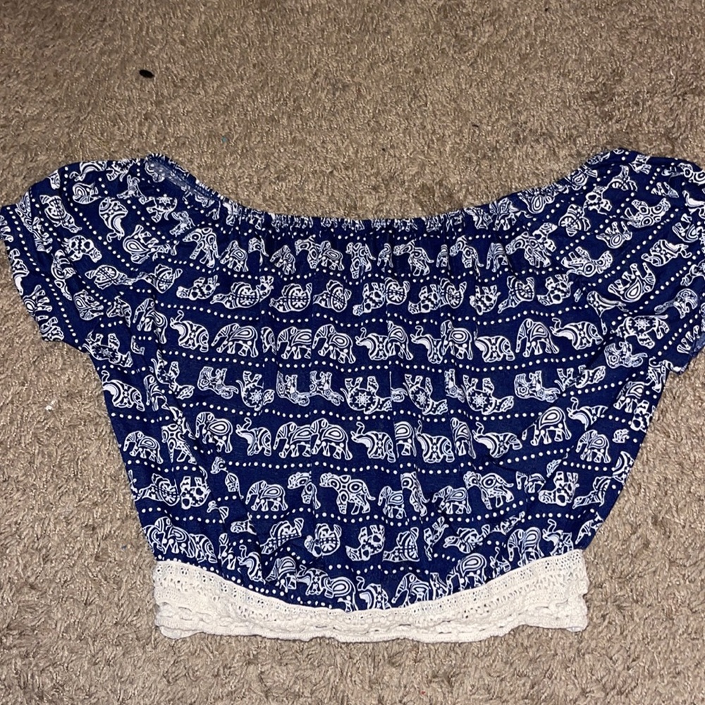 Elephant Design Crop Top